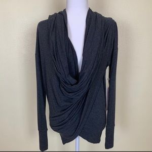 Caslon gray cotton wrap with rose gold snaps